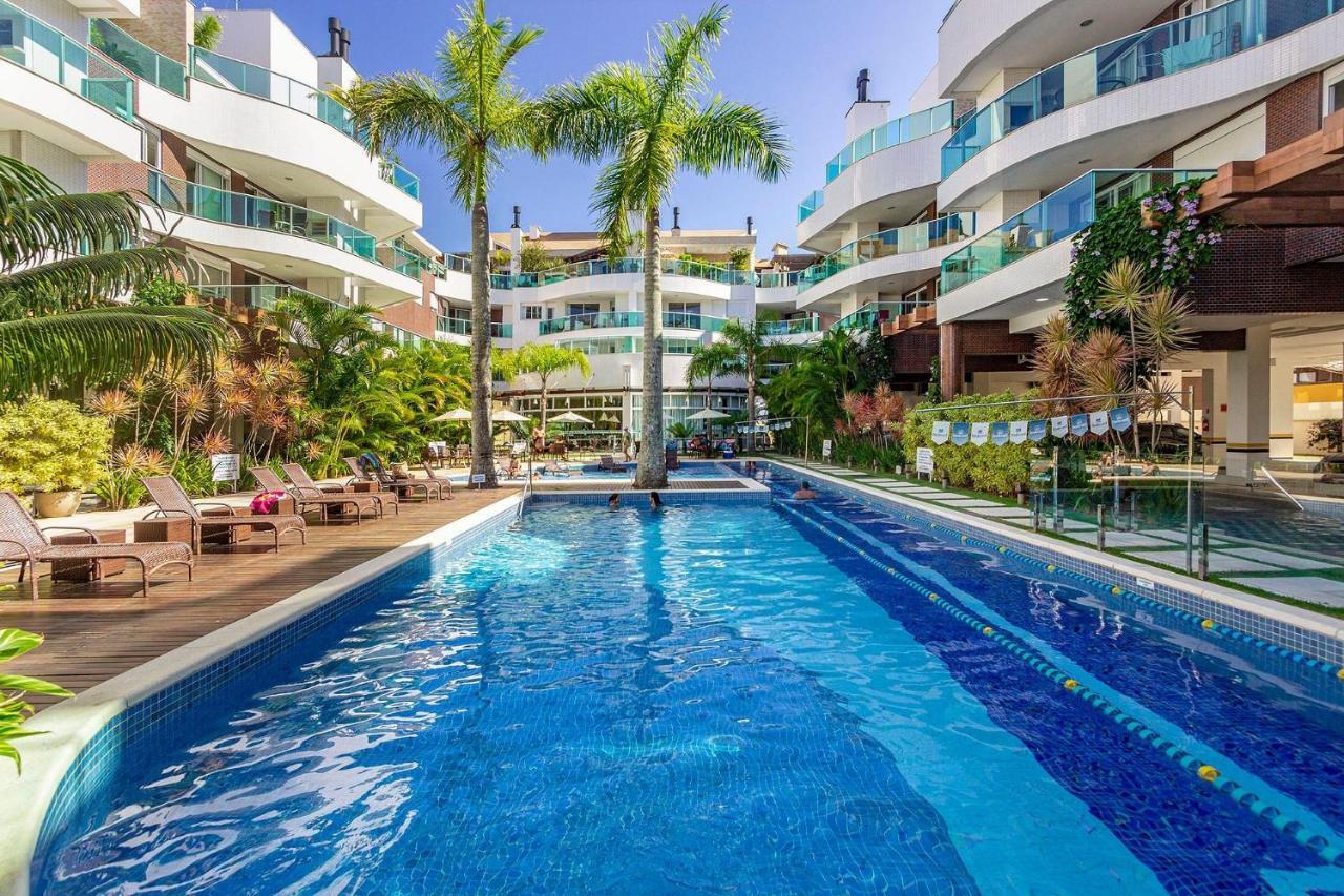 Boulevard 224D - Excelente Apartamento Em Condominio De Luxo No Centro De Bombinhas - Piscina - Jacuzzi - Academia - Portaria 24H. Bagian luar foto