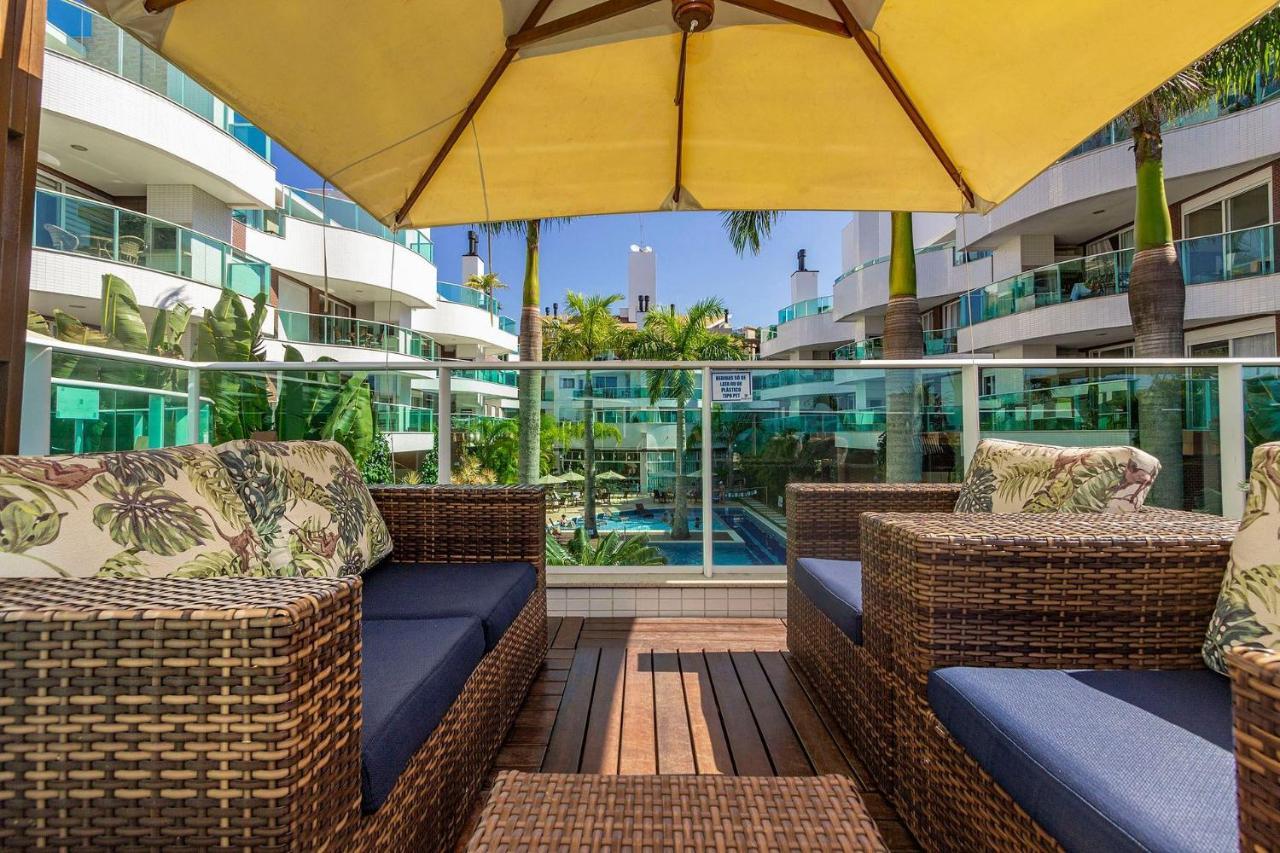 Boulevard 224D - Excelente Apartamento Em Condominio De Luxo No Centro De Bombinhas - Piscina - Jacuzzi - Academia - Portaria 24H. Bagian luar foto